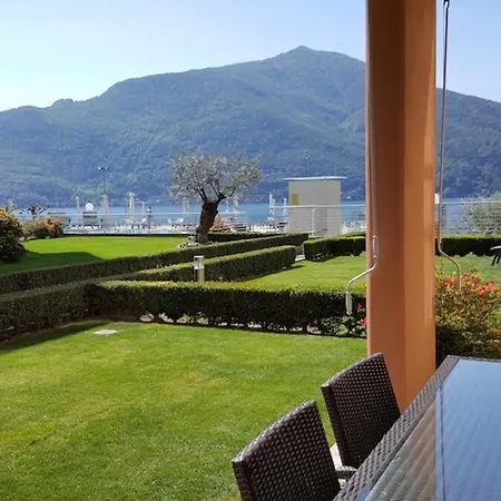 Italian Lakes Ground Floor With Pool Διαμέρισμα
